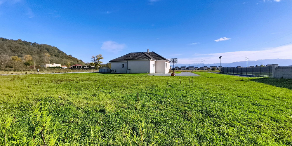 terrain à ASSAT (64510)