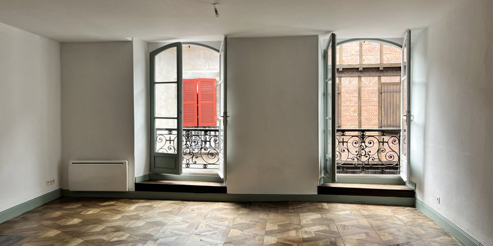 appartement à ST JEAN PIED DE PORT (64220)