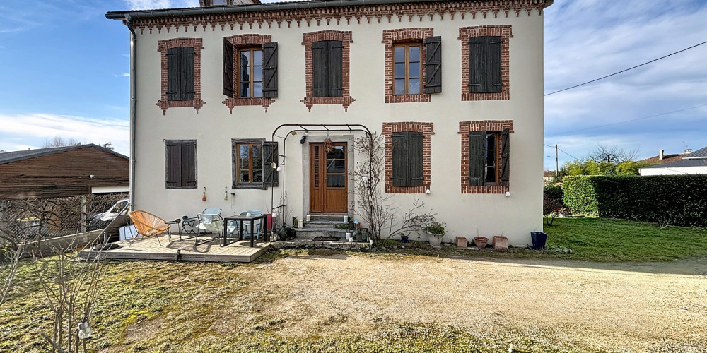 maison à AUREILHAN (65800)