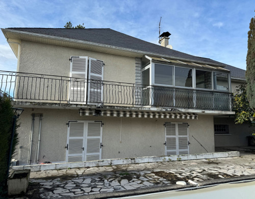 maison  SERRES CASTET