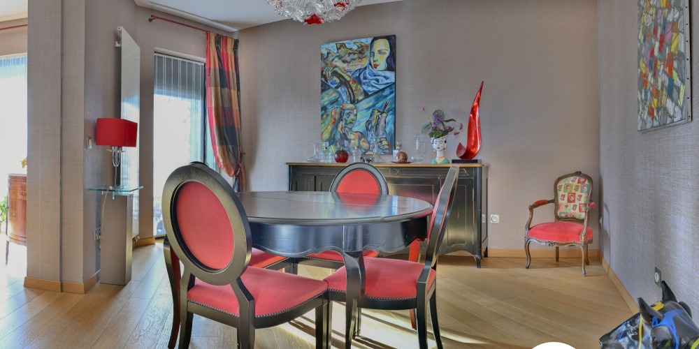 appartement à PAU (64000)