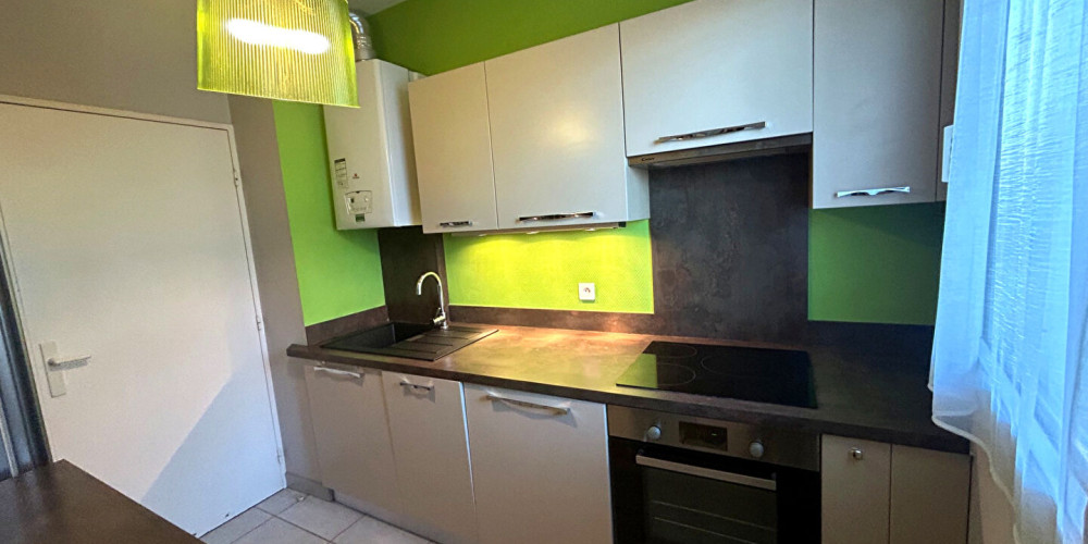 appartement à PAU (64000)