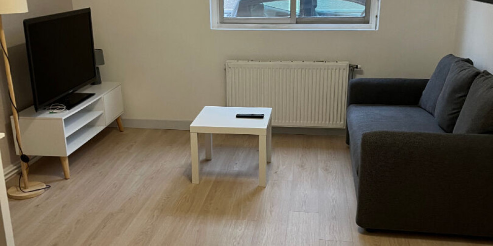 appartement à PAU (64000)