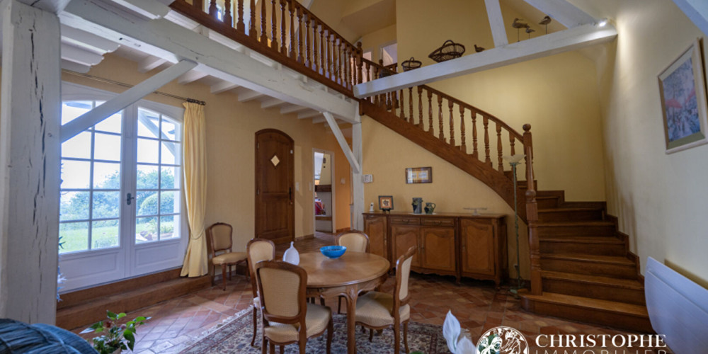maison à ARTIX (64170)