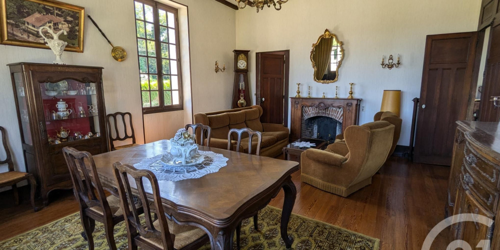 maison à PUYOO (64270)