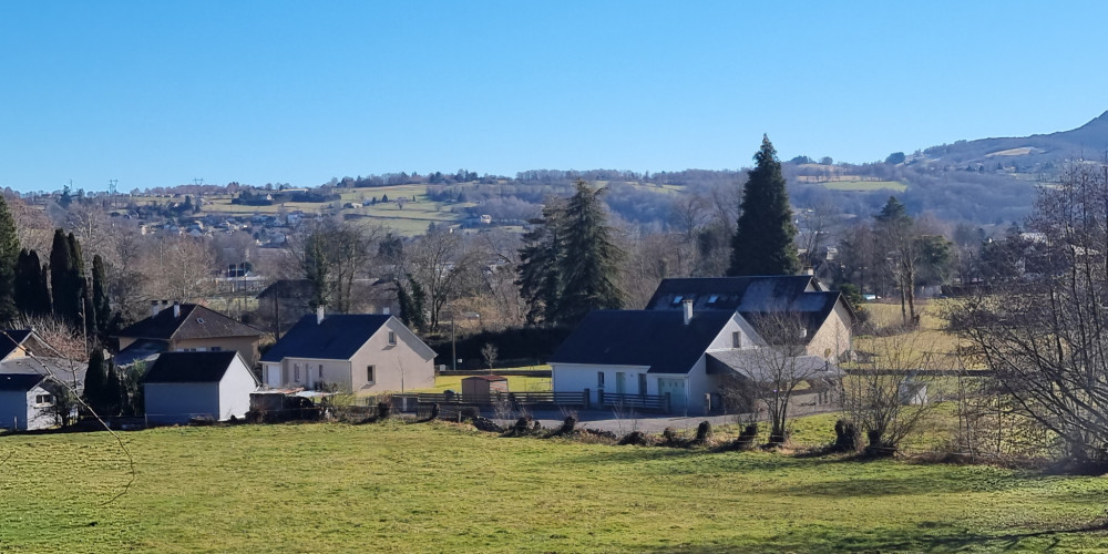 terrain à POUZAC (65200)