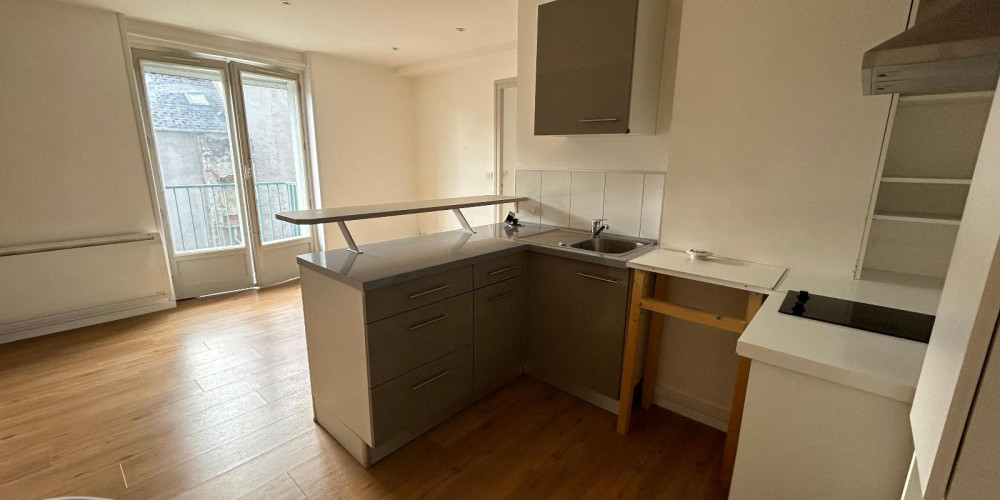 appartement à PAU (64000)