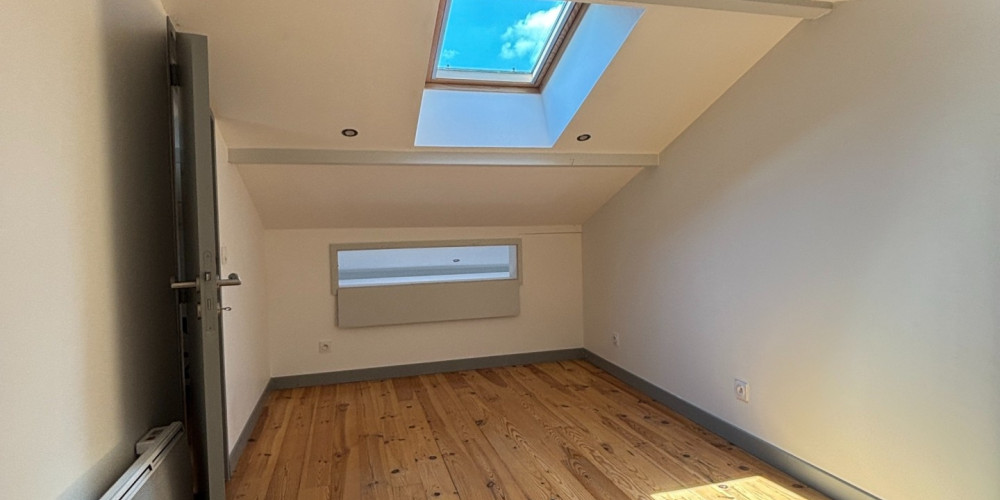 appartement à PAU (64000)