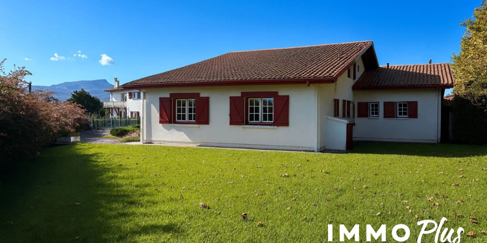 maison à ST JEAN DE LUZ (64500)