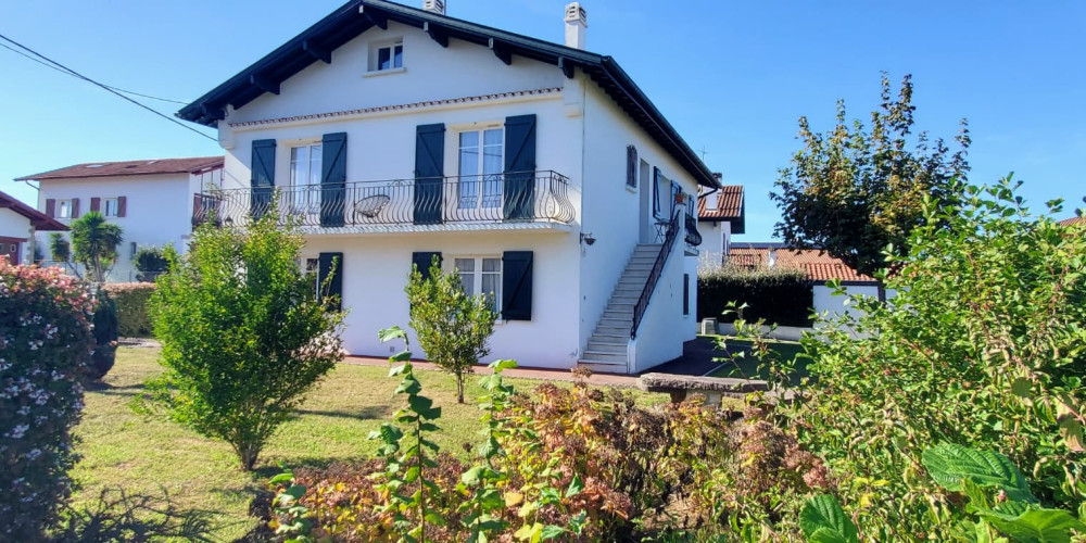 maison à CIBOURE (64500)