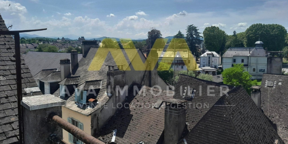 immeuble à OLORON STE MARIE (64400)