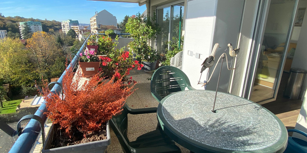 appartement à PAU (64000)