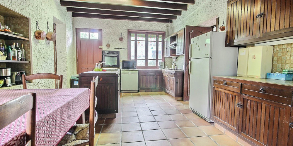 maison à PAU (64000)