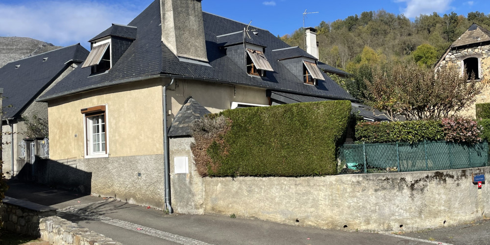 maison à GEZ (65400)