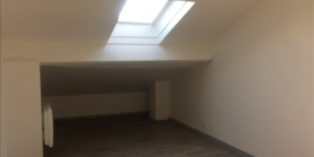appartement à PAU (64000)