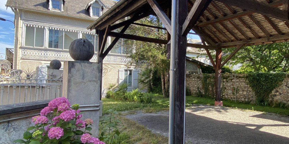 maison à POUZAC (65200)