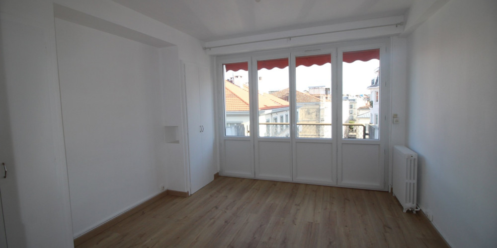 appartement à BAYONNE (64100)