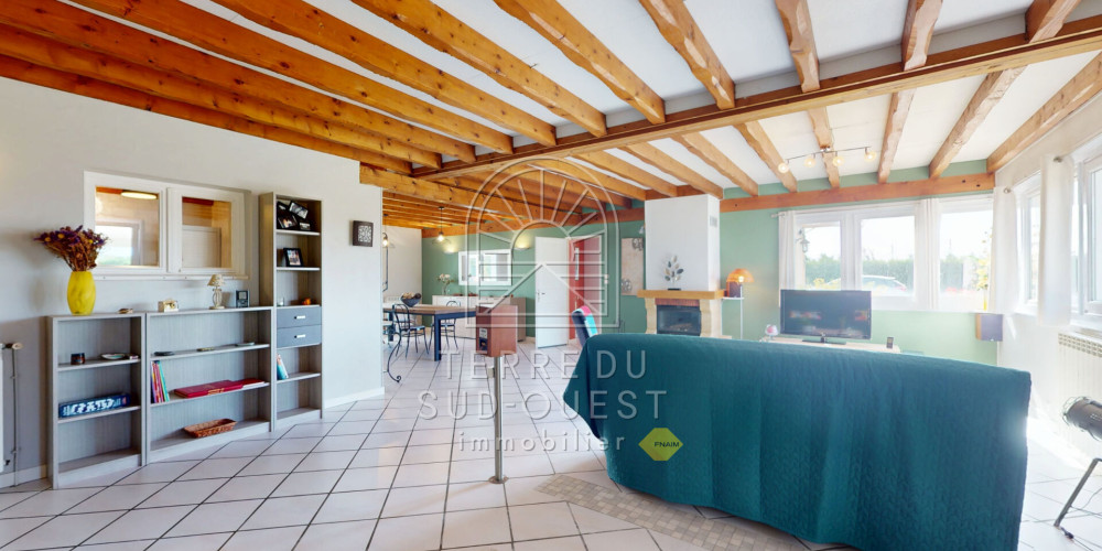 maison à LACQ (64170)