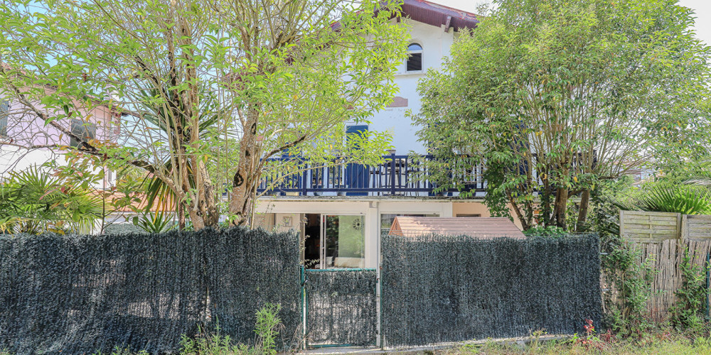 appartement à URRUGNE (64122)