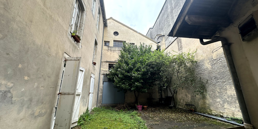 immeuble à PAU (64000)