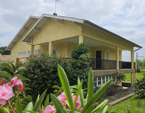 maison  PUYOO