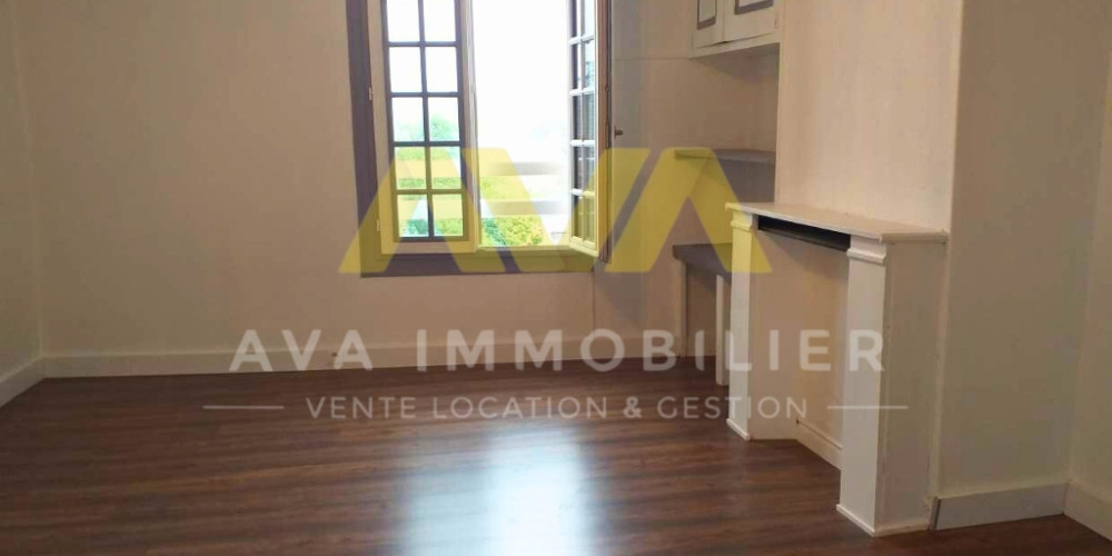 immeuble à OLORON STE MARIE (64400)