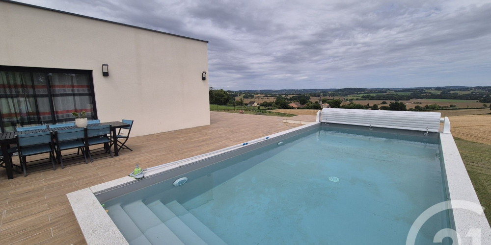 maison à LANNEPLAA (64300)
