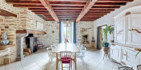 maison à NAY (64800)