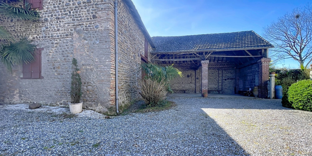 maison à SAUVAGNON (64230)