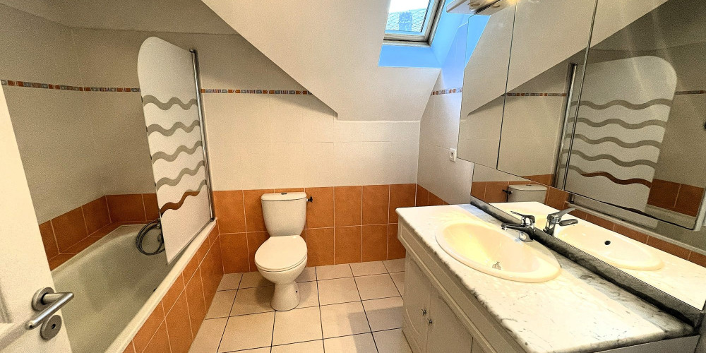 maison à OLORON STE MARIE (64400)