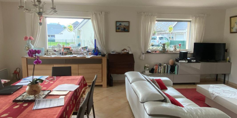 maison à NAY (64800)