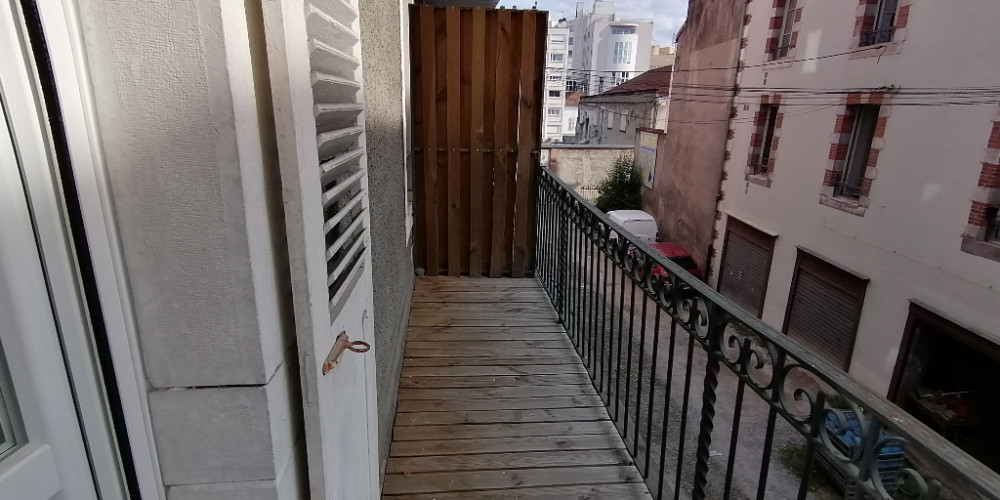 appartement à PAU (64000)