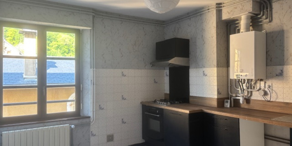 appartement à BAGNERES DE BIGORRE (65200)