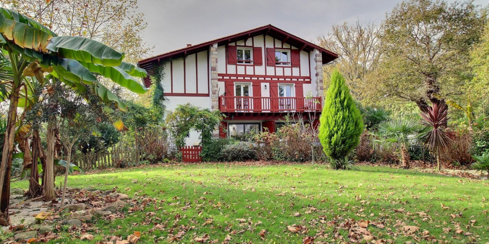 maison à URRUGNE (64122)