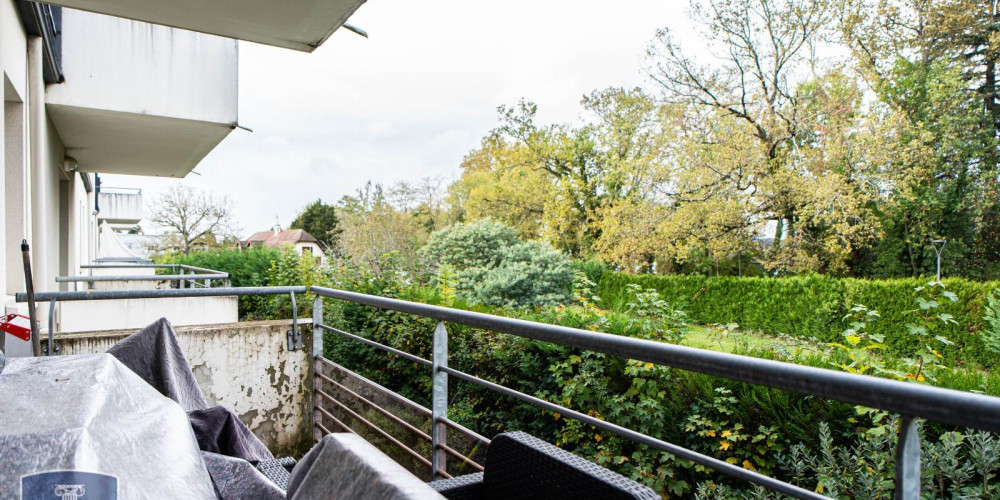 appartement à PAU (64000)