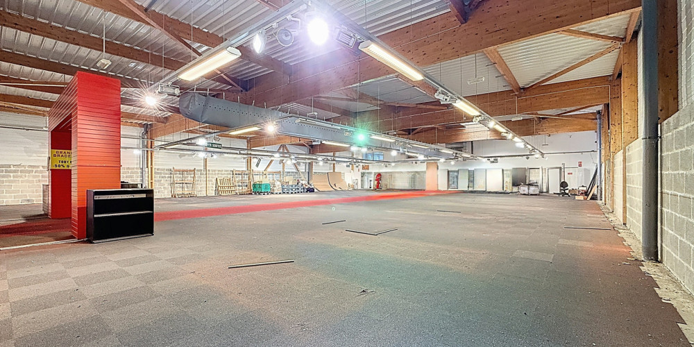 local commercial à COARRAZE (64800)