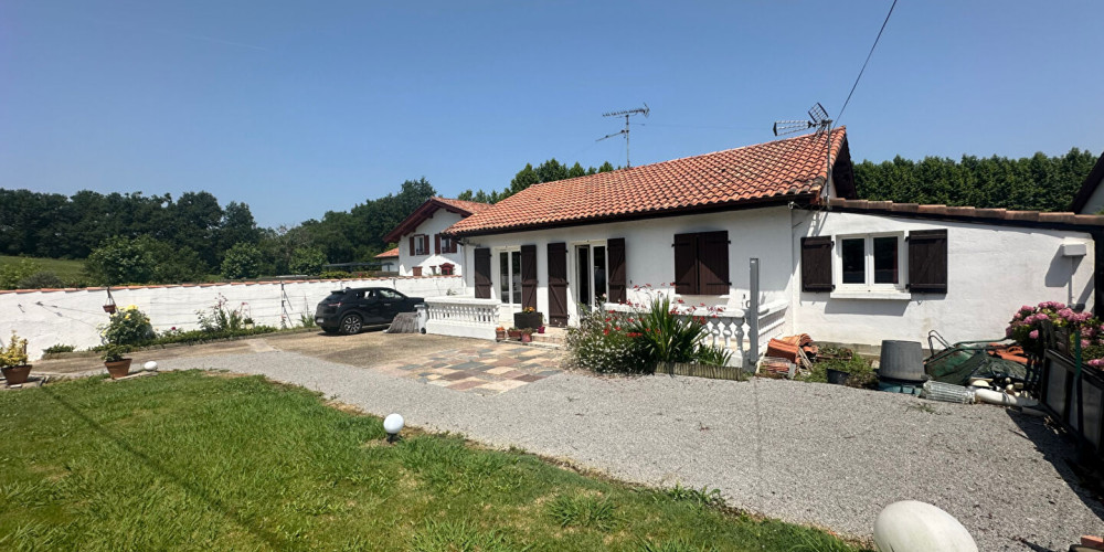 maison à ESPELETTE (64250)