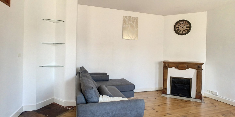 appartement à PAU (64000)