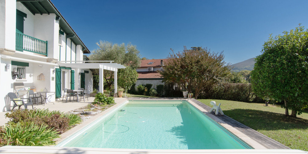 maison à ASCAIN (64310)