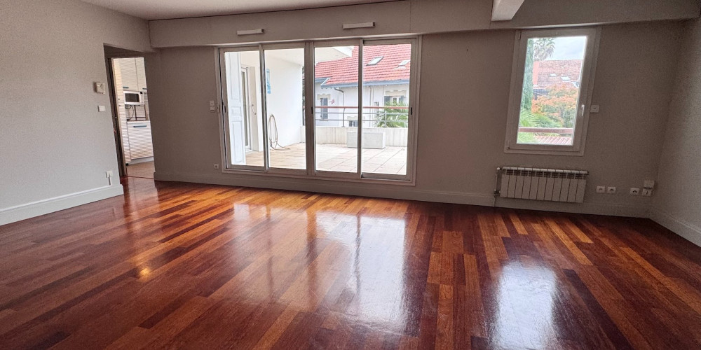 appartement à BAYONNE (64100)