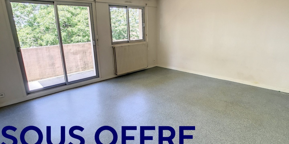 appartement à PAU (64000)