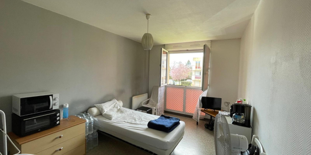 appartement à LONS (64140)