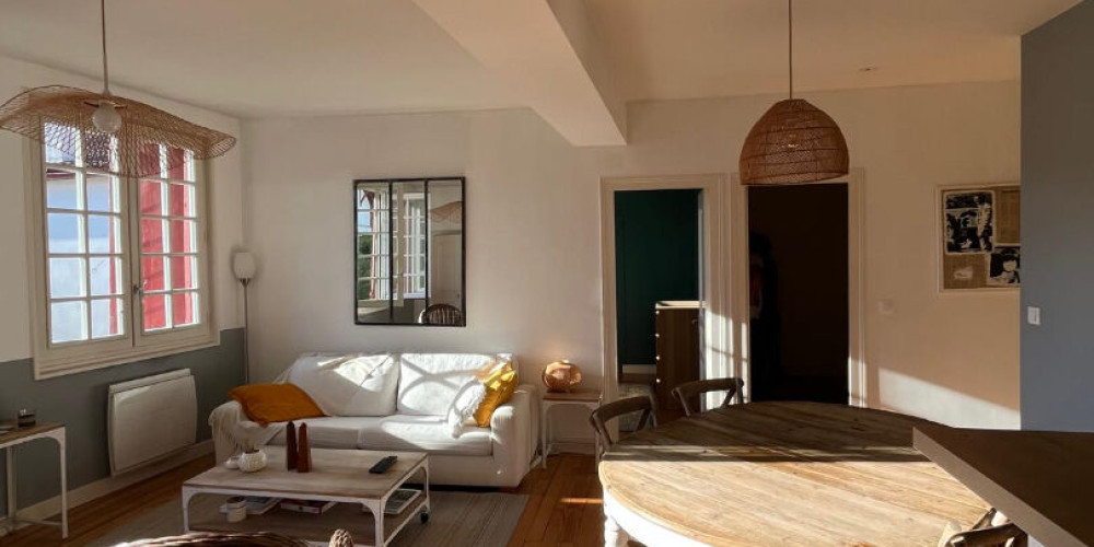 appartement à CIBOURE (64500)