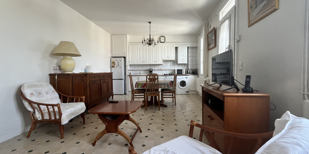 appartement à URRUGNE (64122)