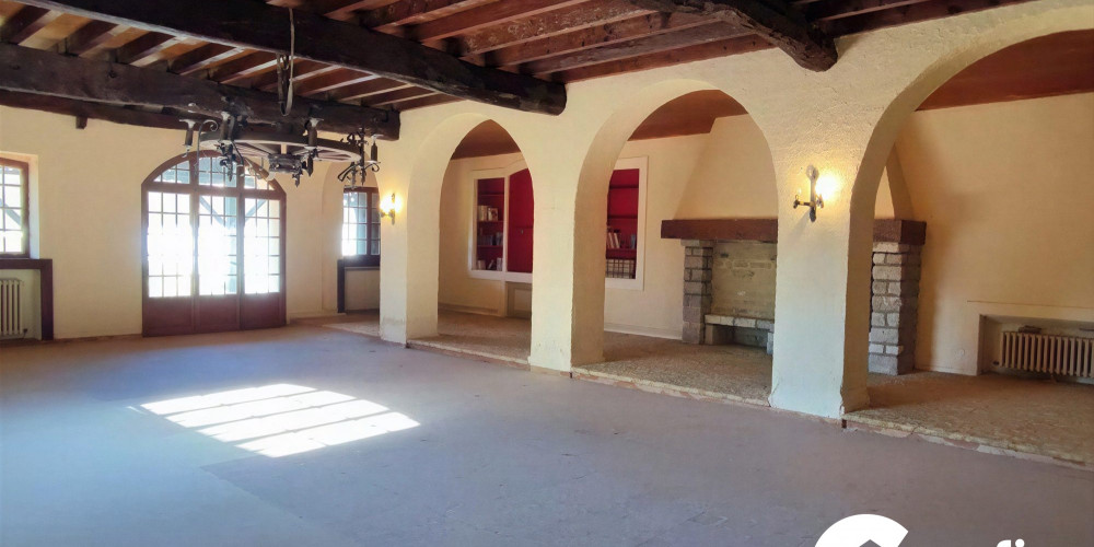 maison à AGNOS (64400)