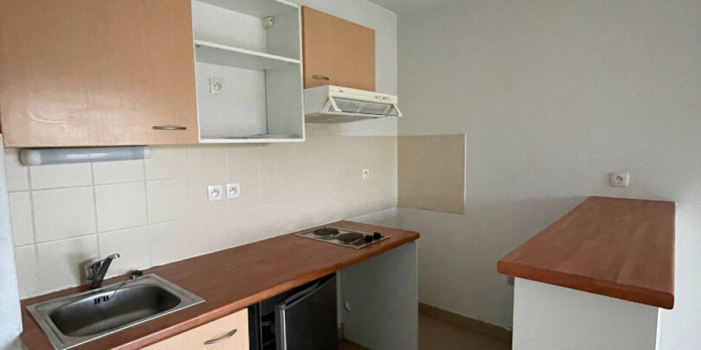 appartement à LONS (64140)