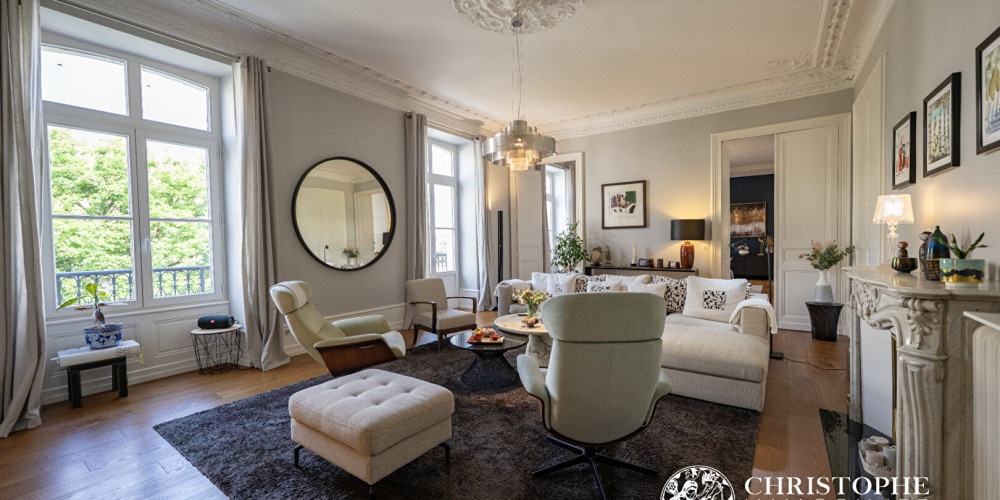 appartement à PAU (64000)