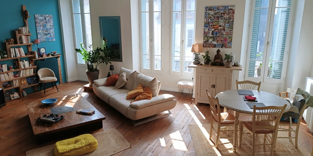 appartement à PAU (64000)