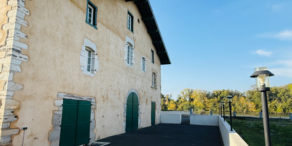 maison à URCUIT (64990)
