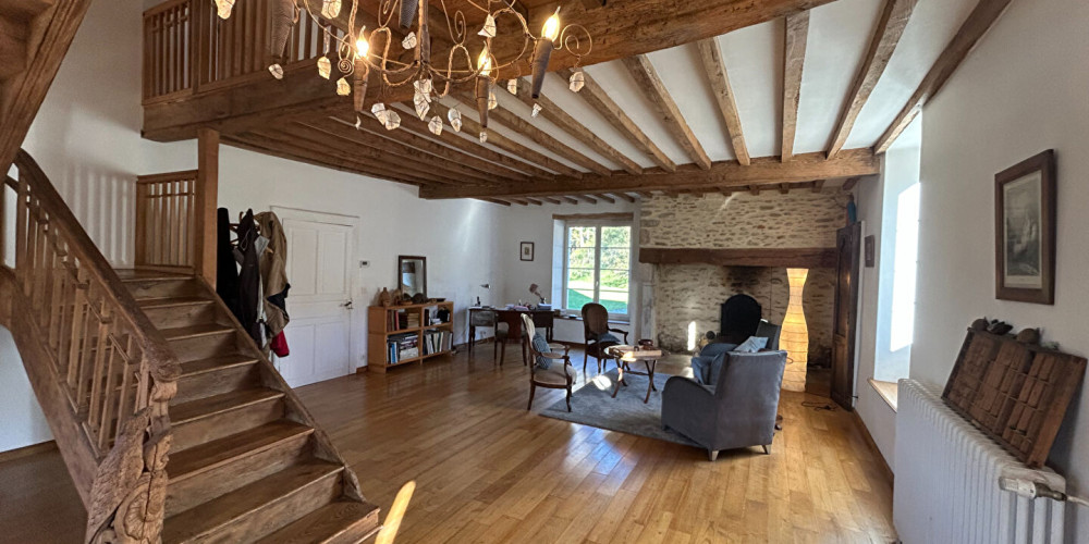 maison à PAU (64000)